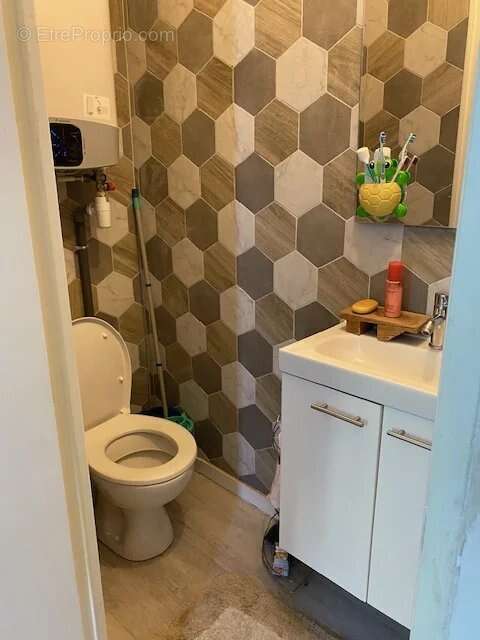 Appartement à MARSEILLE-4E