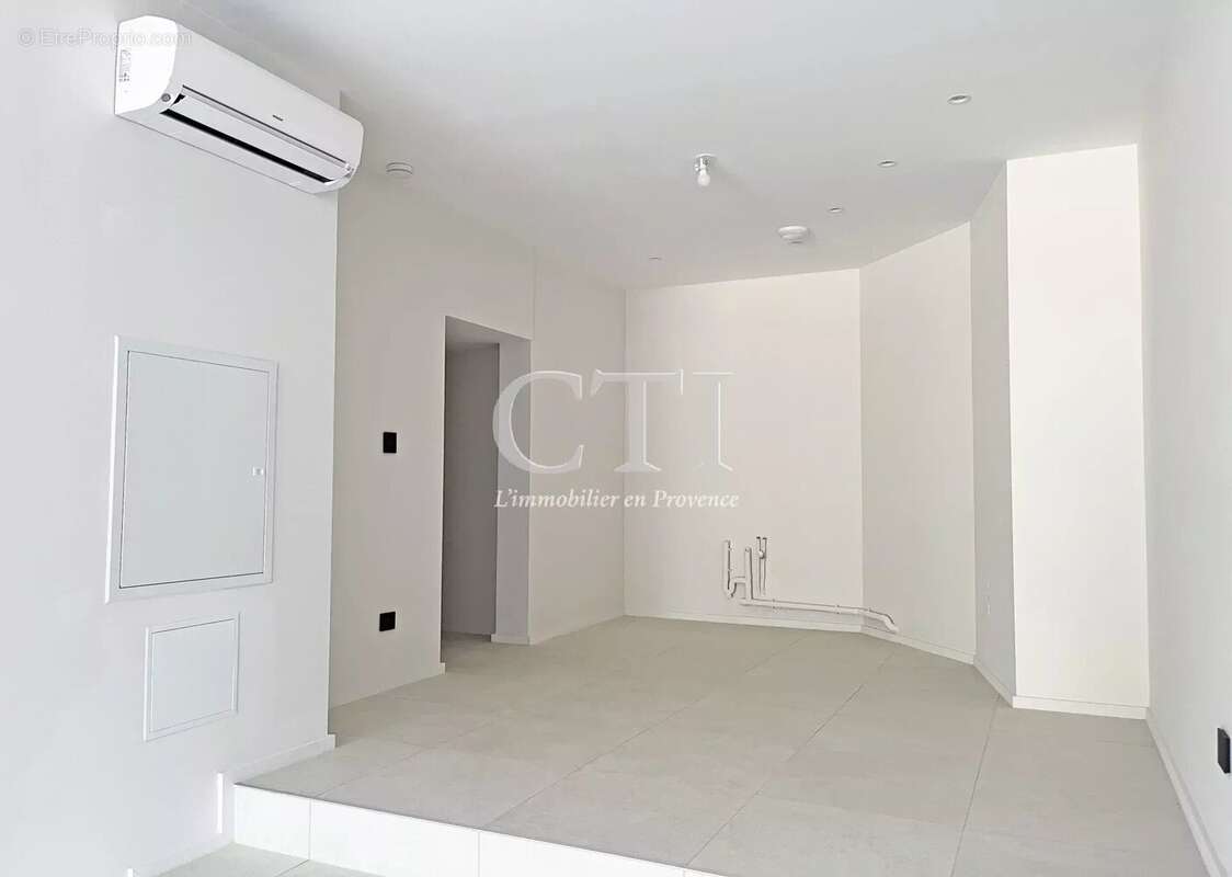 Appartement à VAISON-LA-ROMAINE