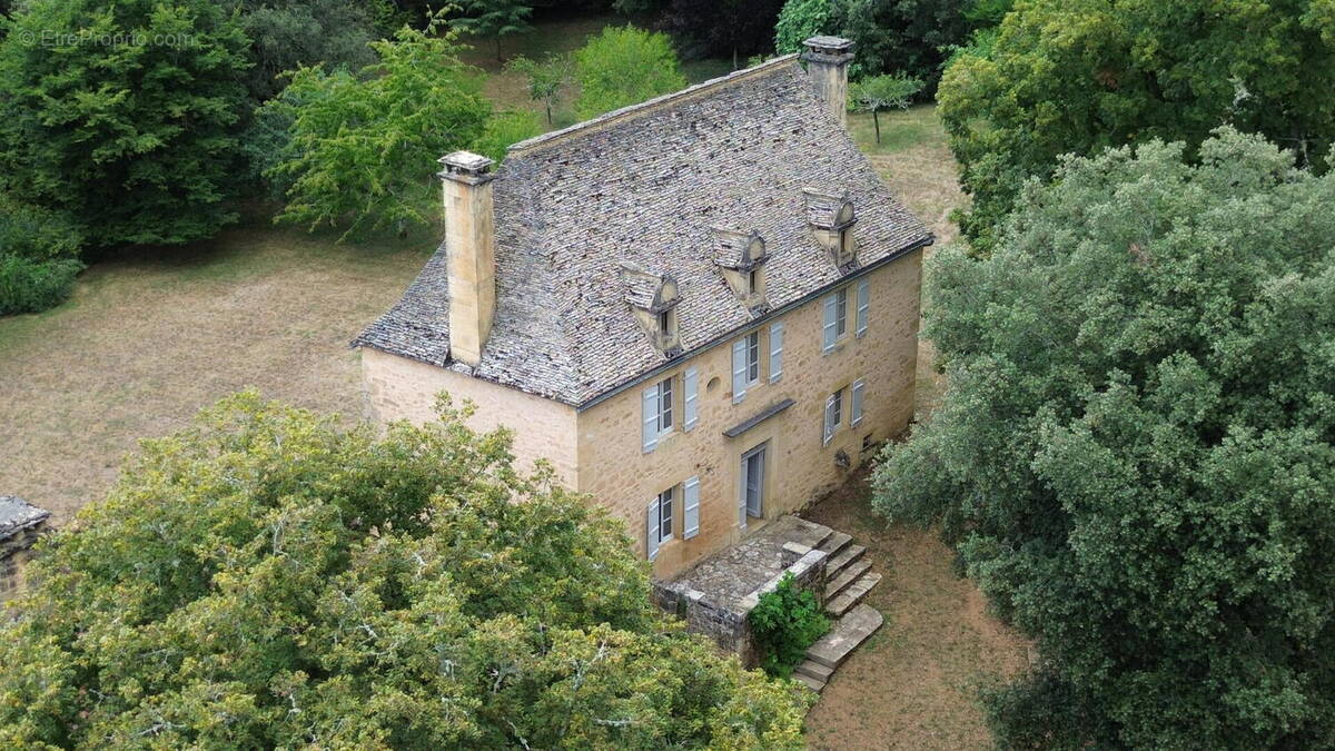 DJI0914 - Maison à VEYRIGNAC