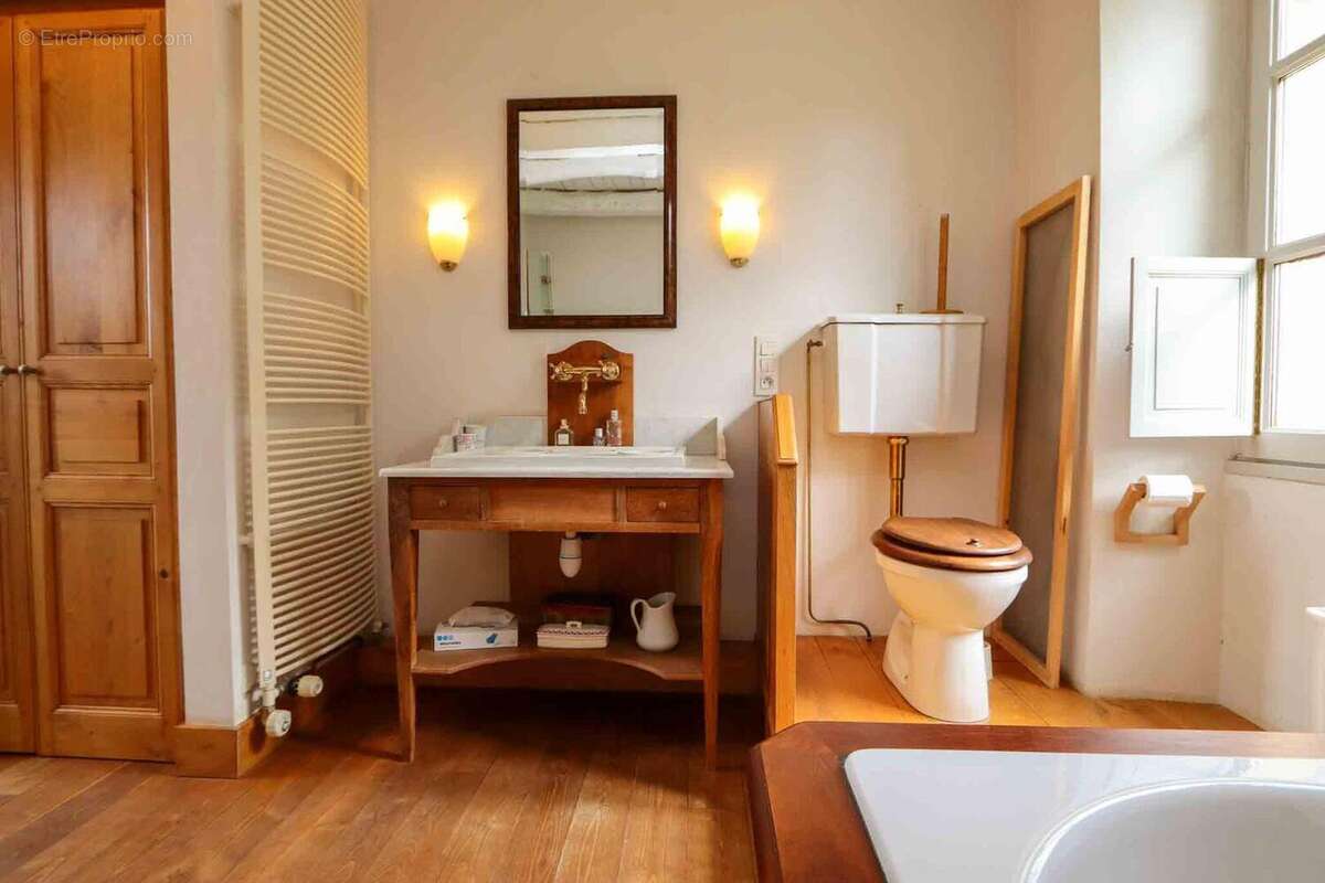 T02.2024505 - Maison à VEYRIGNAC