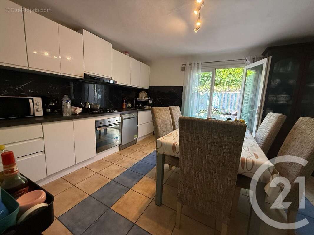 Appartement à MENTON