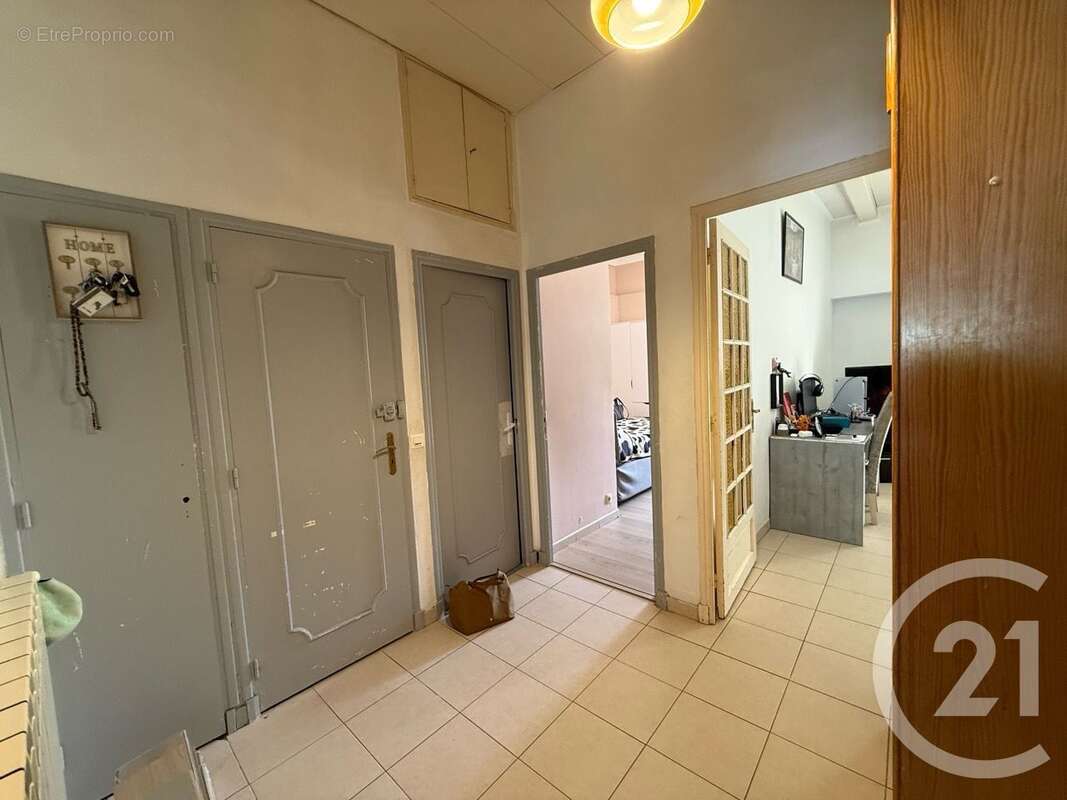 Appartement à MENTON