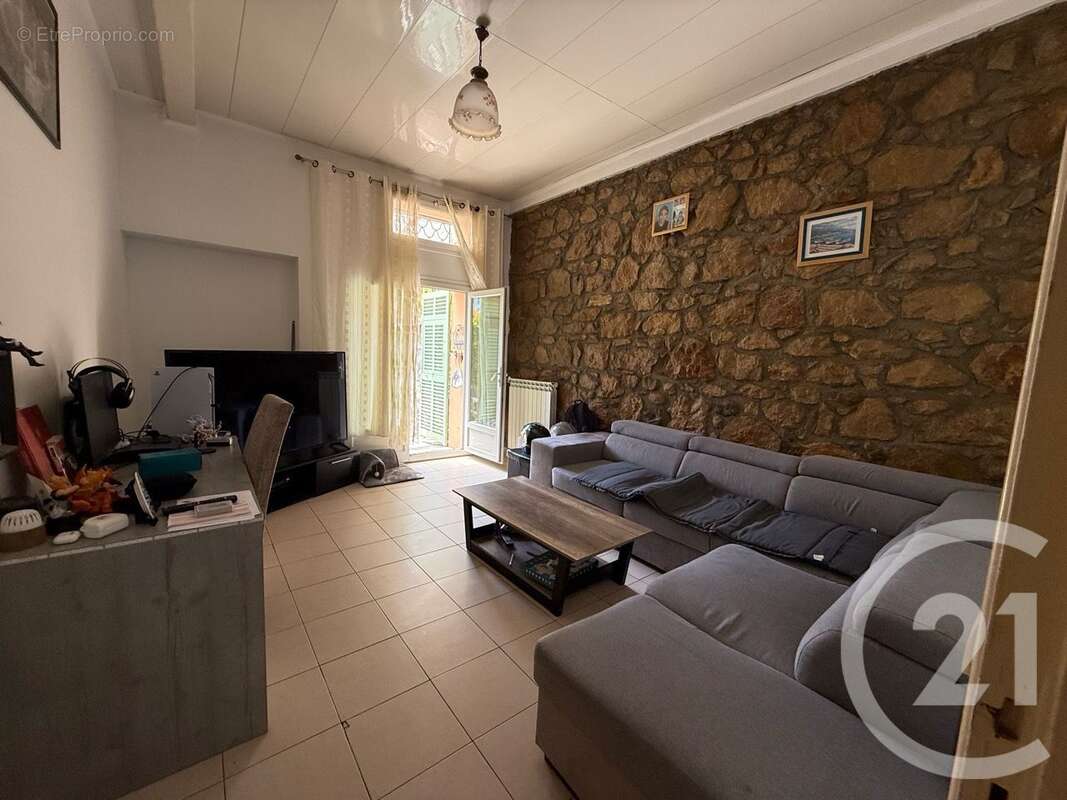 Appartement à MENTON