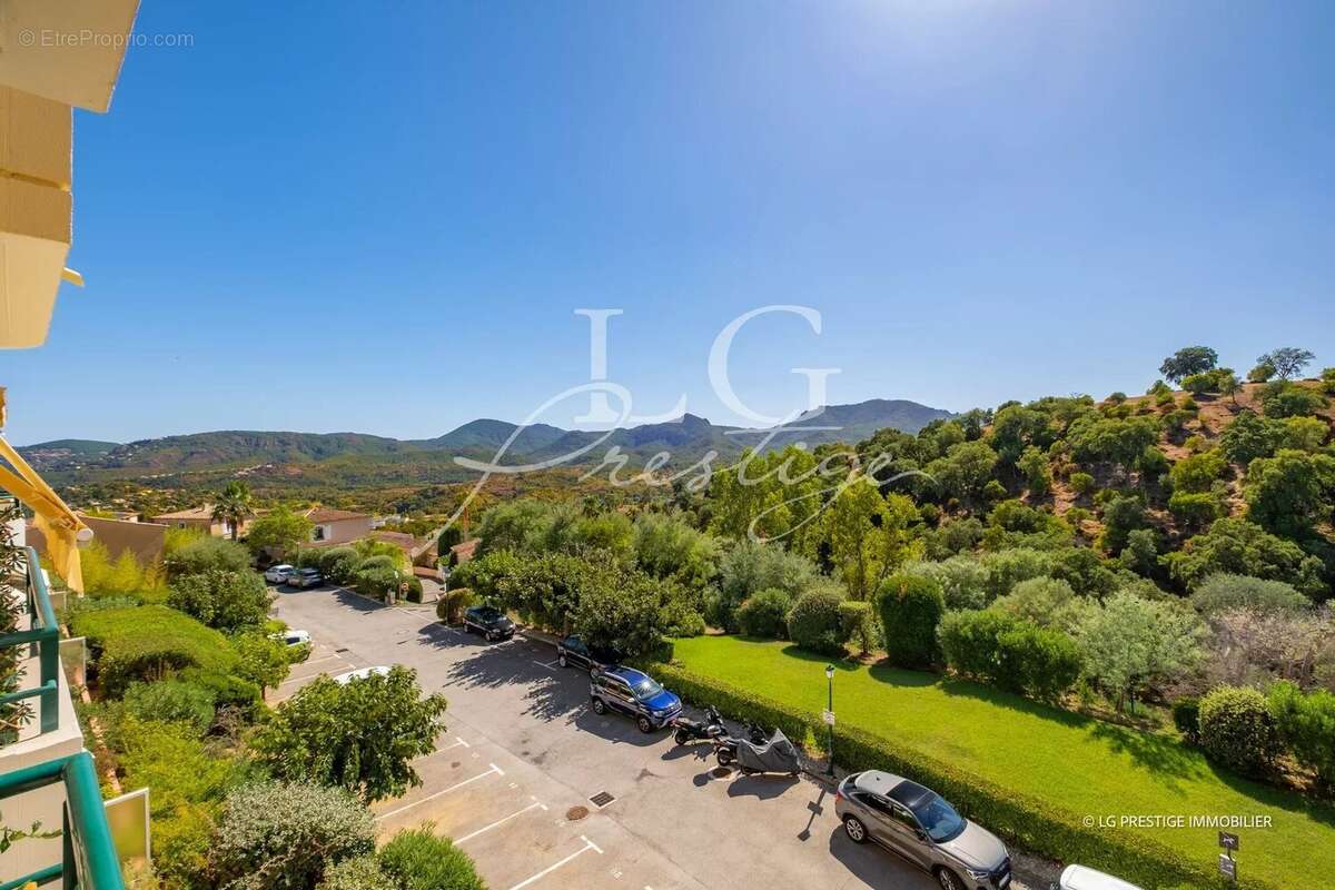 Appartement à MANDELIEU-LA-NAPOULE