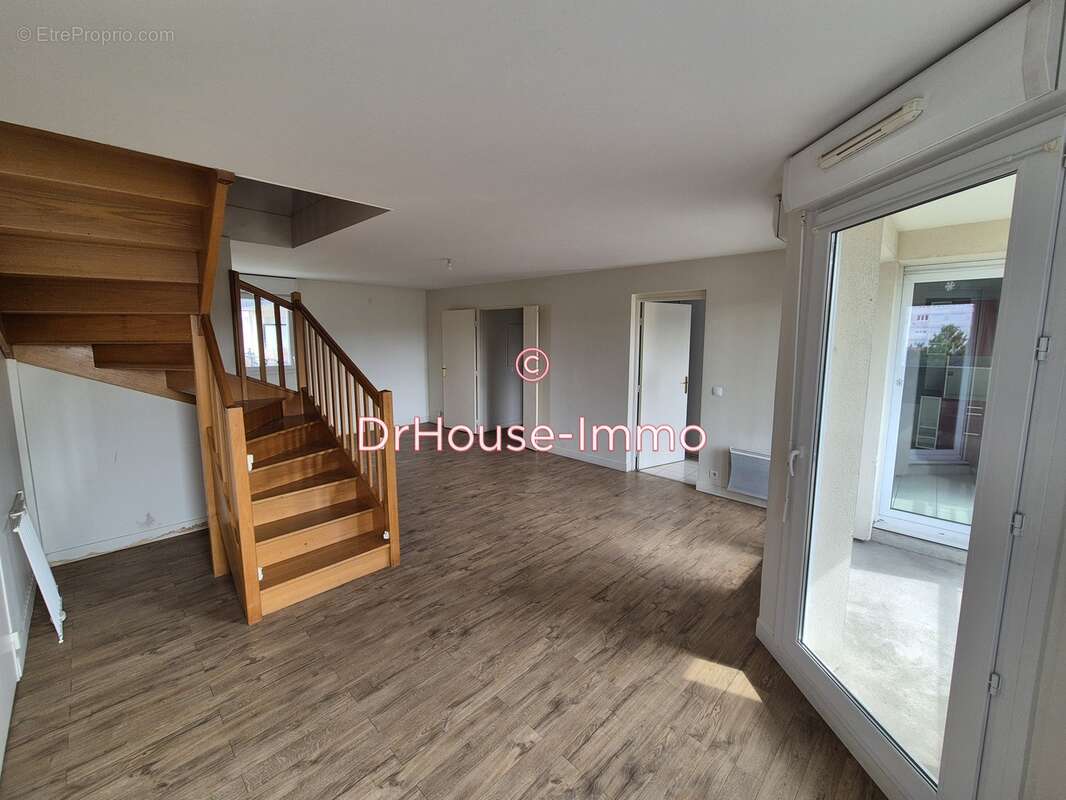 Appartement à LES MUREAUX