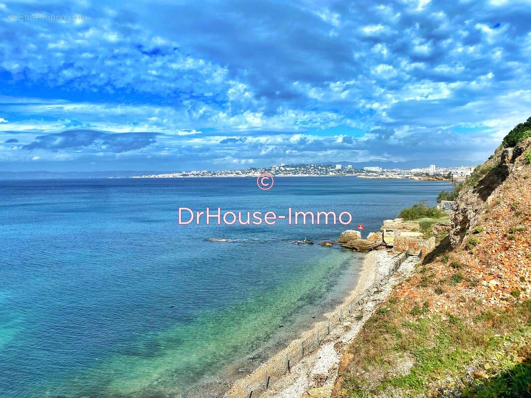 Appartement à MARSEILLE-8E