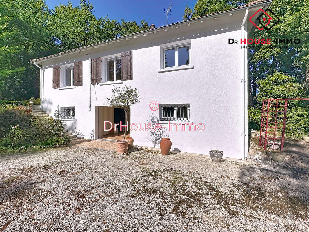 Maison à COULOUNIEIX-CHAMIERS