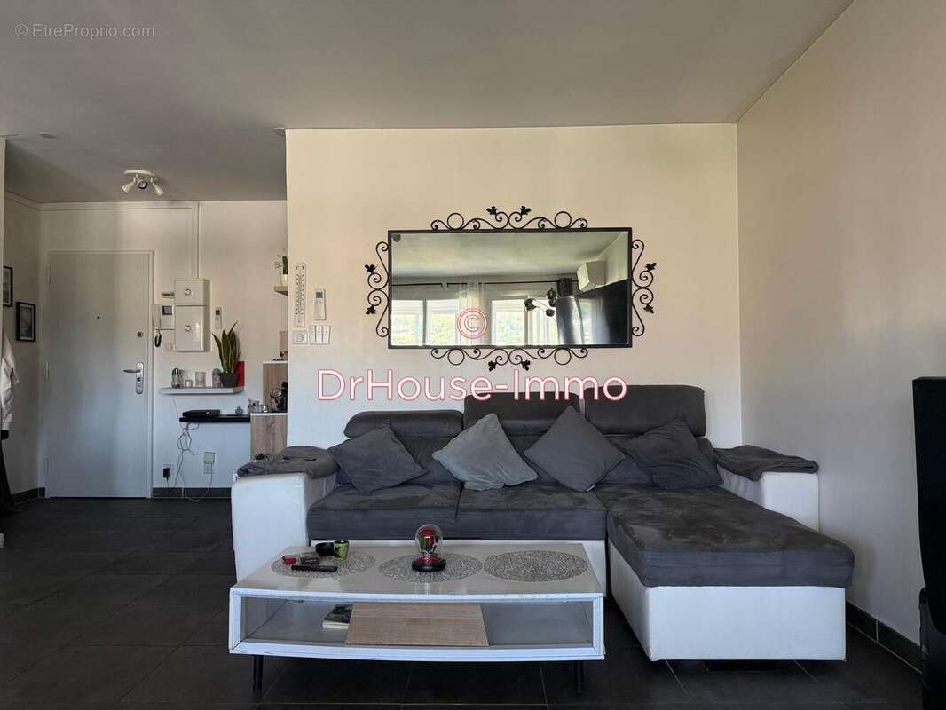 Appartement à VITROLLES