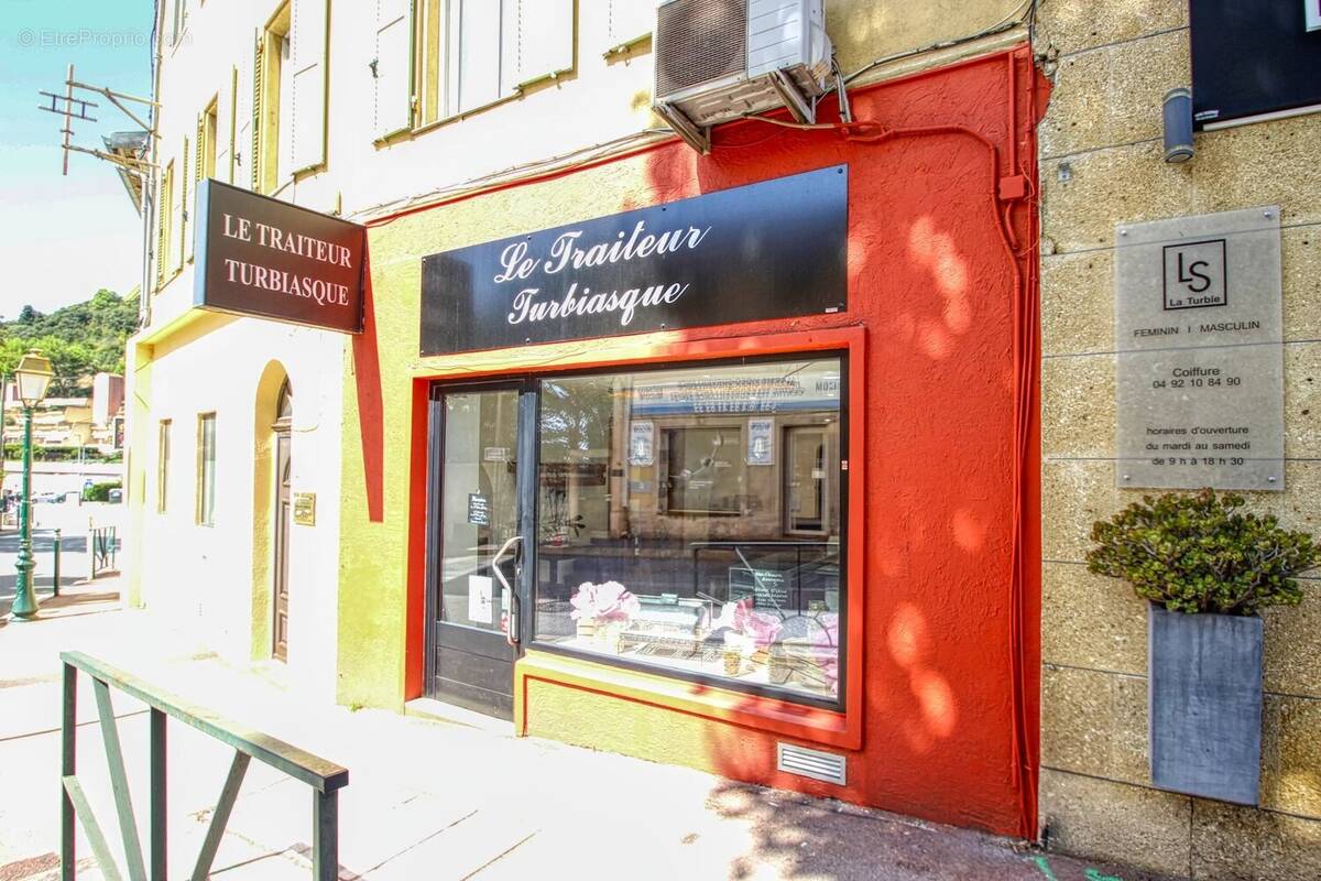 Commerce à LA TURBIE