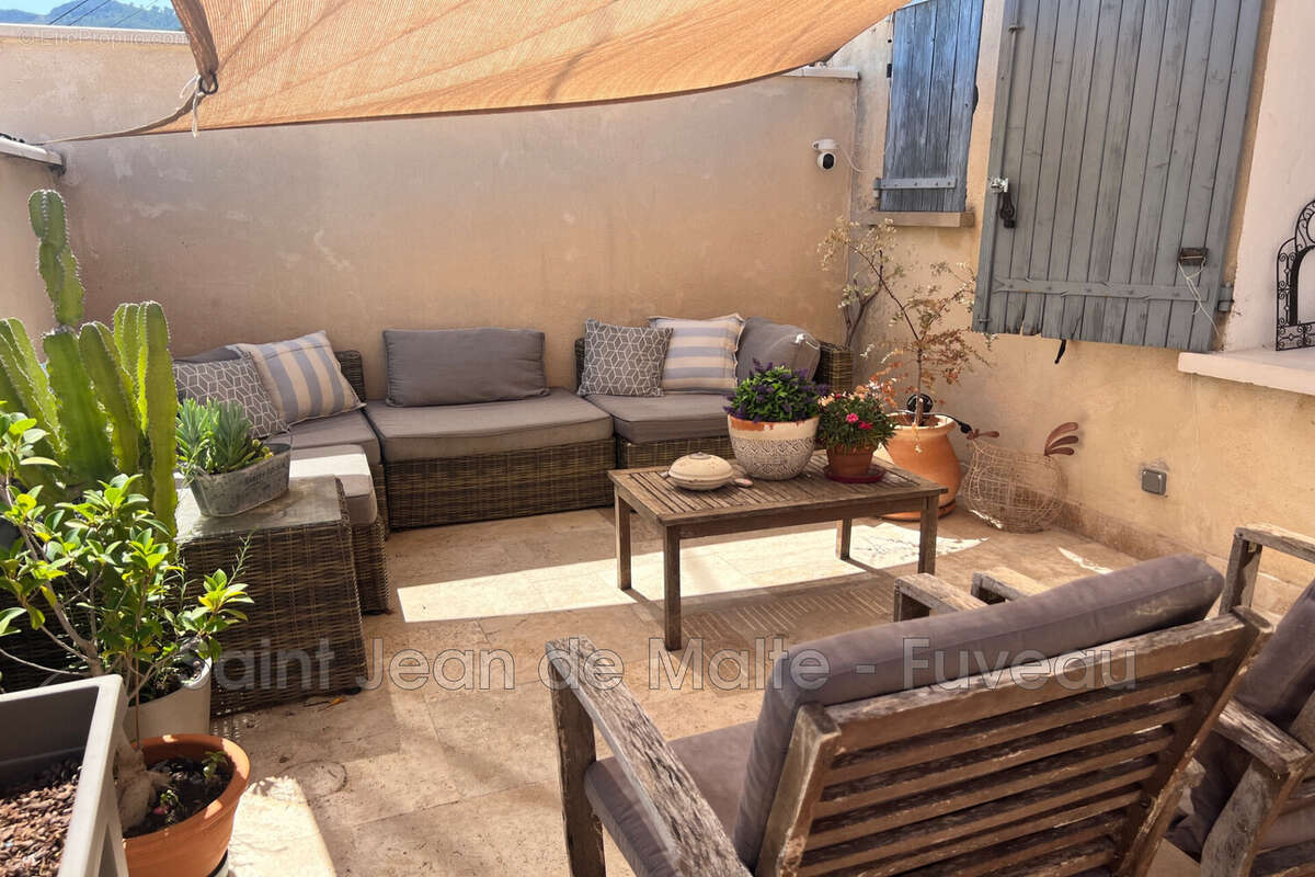 Maison à SAINT-SAVOURNIN