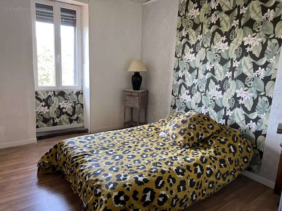 Appartement à TOURNECOUPE