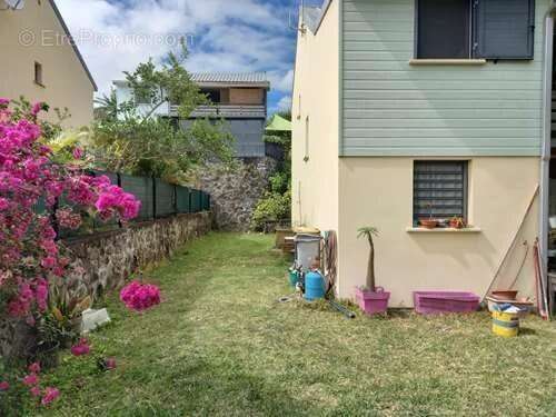 Maison à SAINT-DENIS