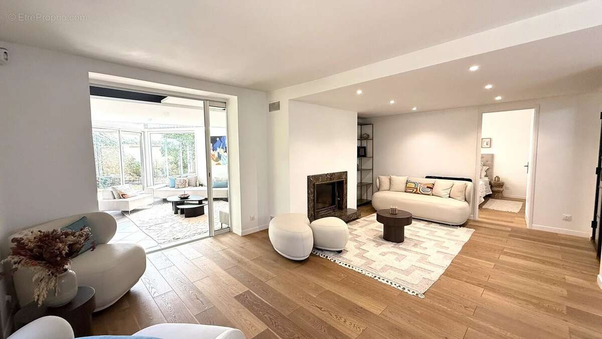 Maison à MONTIGNY-LE-BRETONNEUX