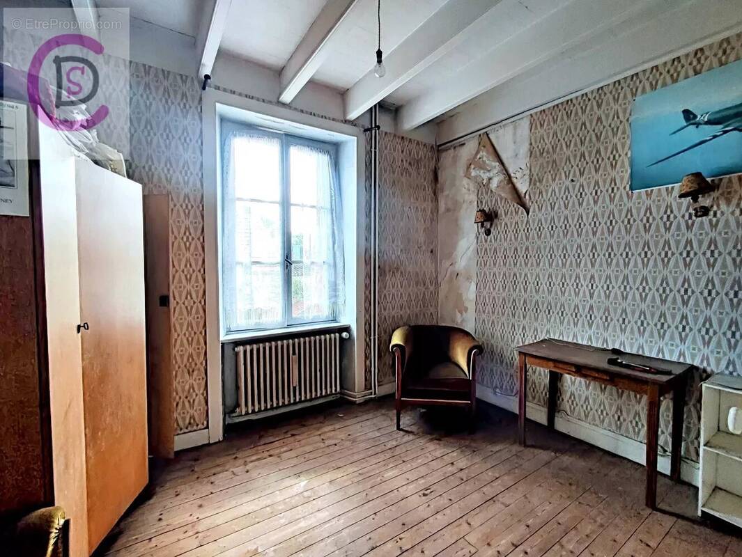 Maison à SAINT-PIERRE-EGLISE