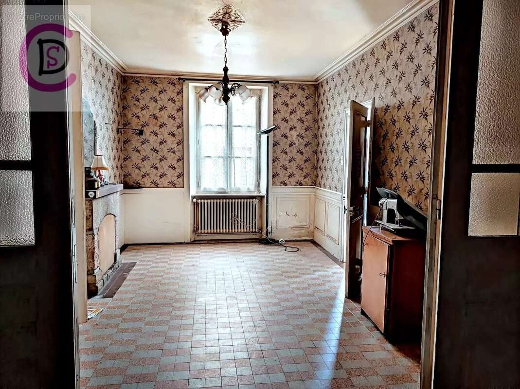 Maison à SAINT-PIERRE-EGLISE