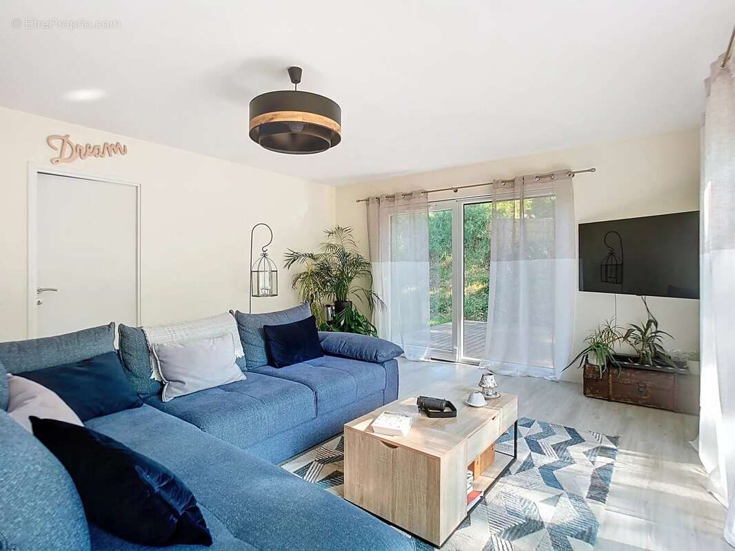 Maison à GROSROUVRE