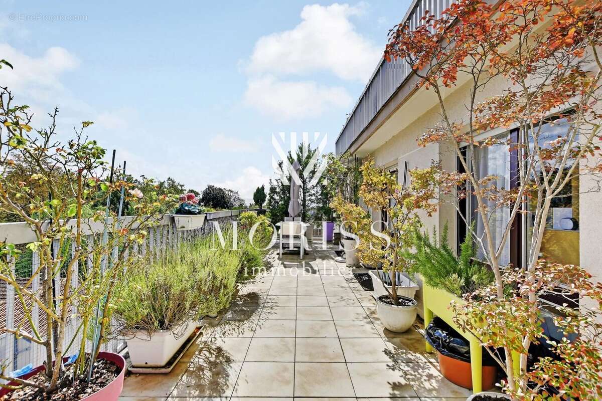 Appartement à FONTENAY-SOUS-BOIS