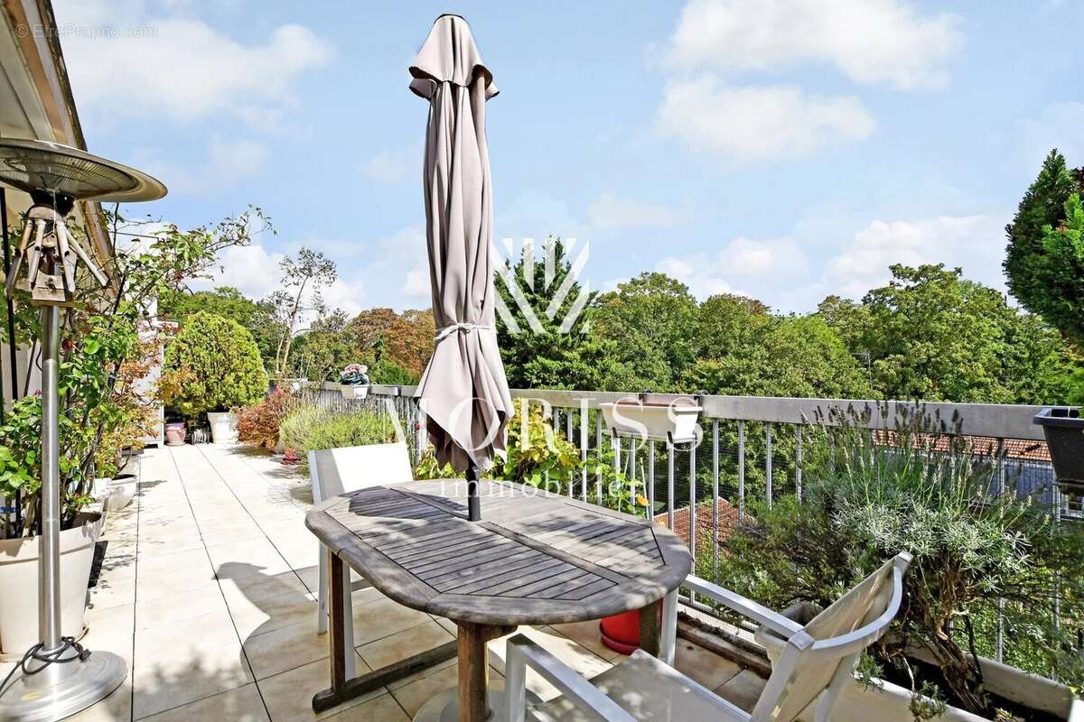 Appartement à FONTENAY-SOUS-BOIS