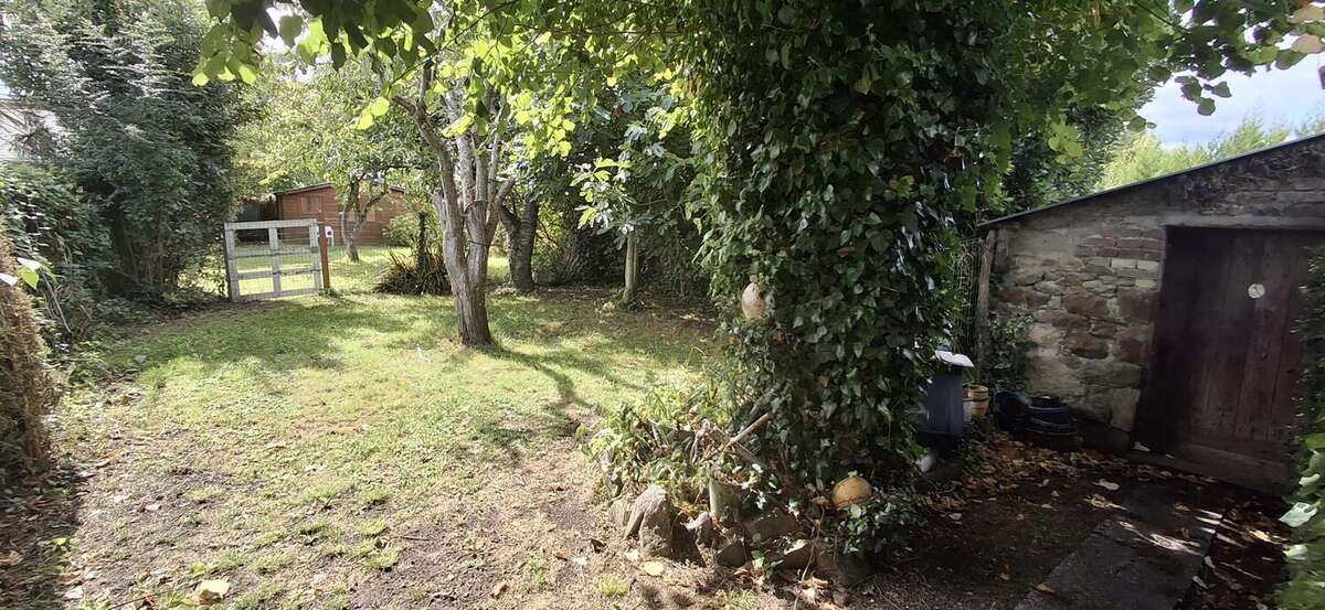 Maison à LE VIVIER-SUR-MER