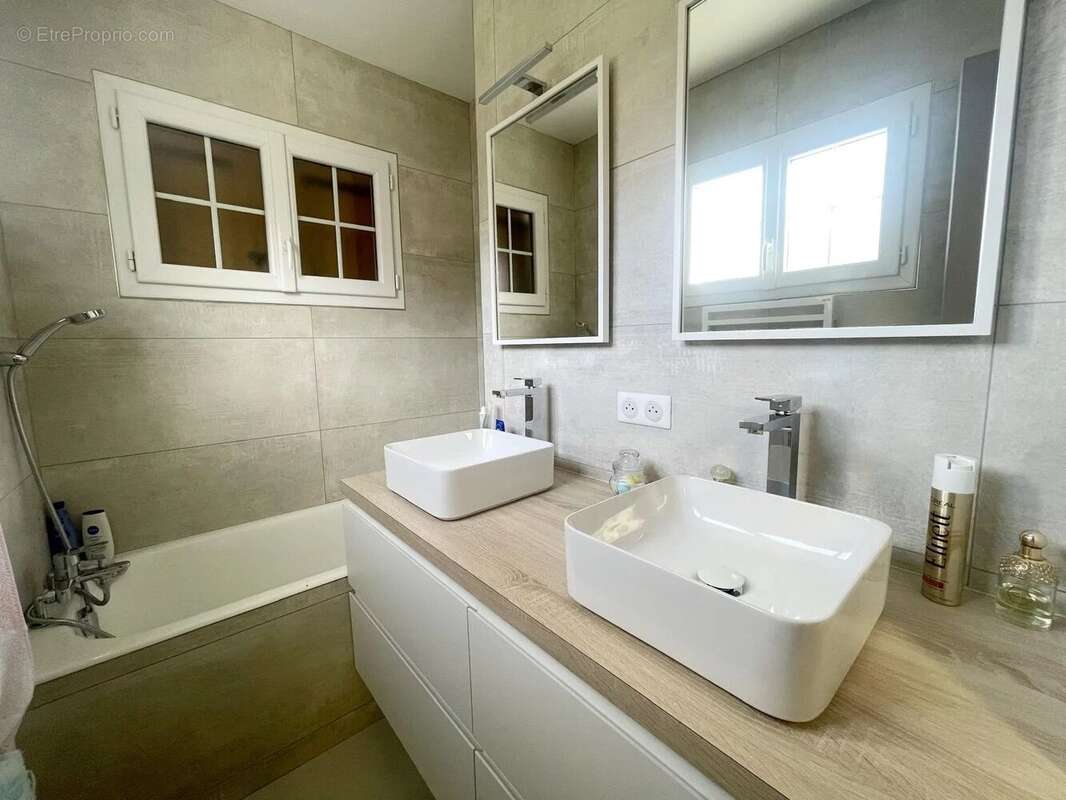 Maison à CLICHY-SOUS-BOIS