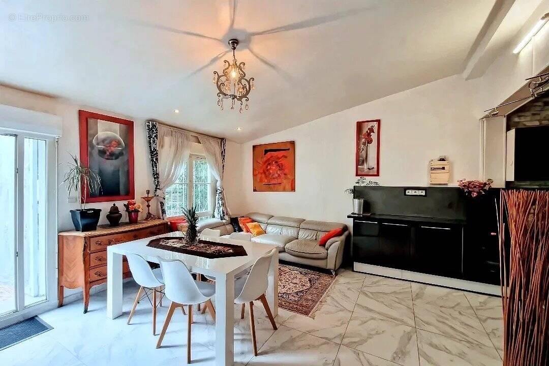 Maison à NOISY-LE-SEC