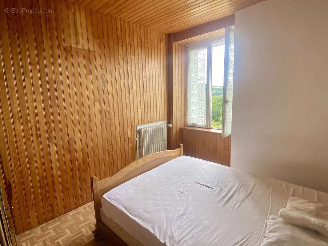 Maison à LE MONASTIER-SUR-GAZEILLE