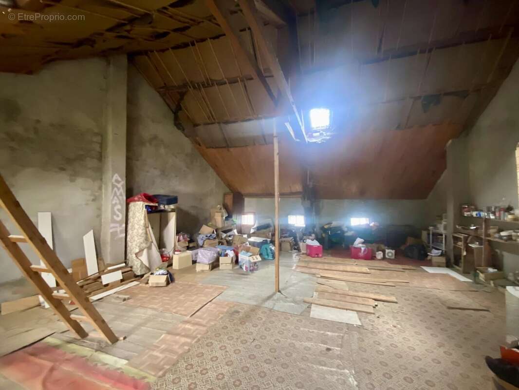 Maison à LE MONASTIER-SUR-GAZEILLE