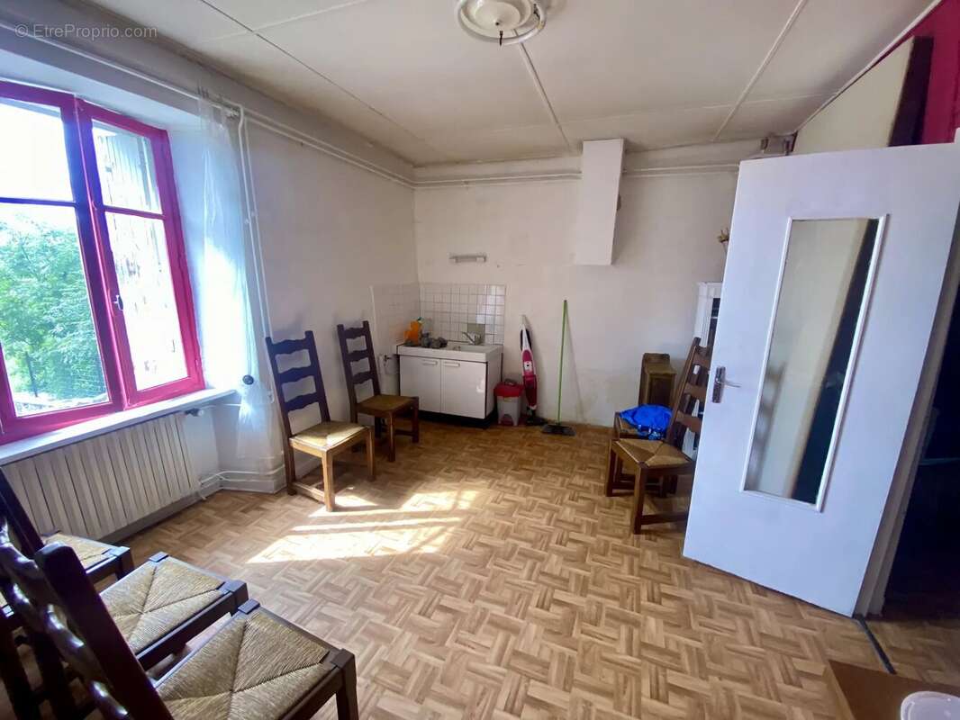 Maison à LE MONASTIER-SUR-GAZEILLE