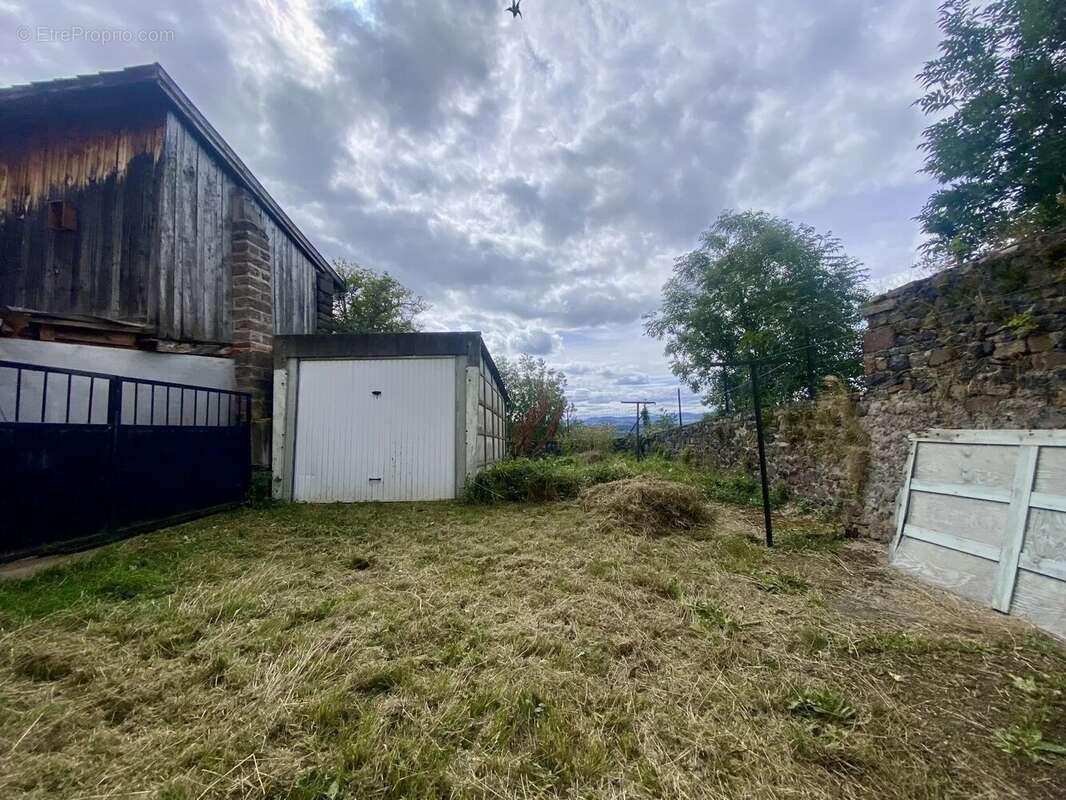 Maison à LE MONASTIER-SUR-GAZEILLE