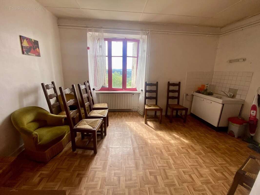 Maison à LE MONASTIER-SUR-GAZEILLE