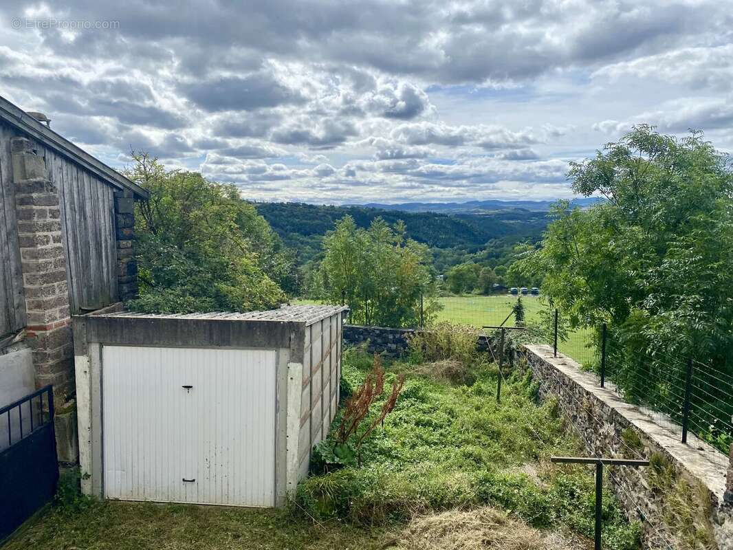 Maison à LE MONASTIER-SUR-GAZEILLE