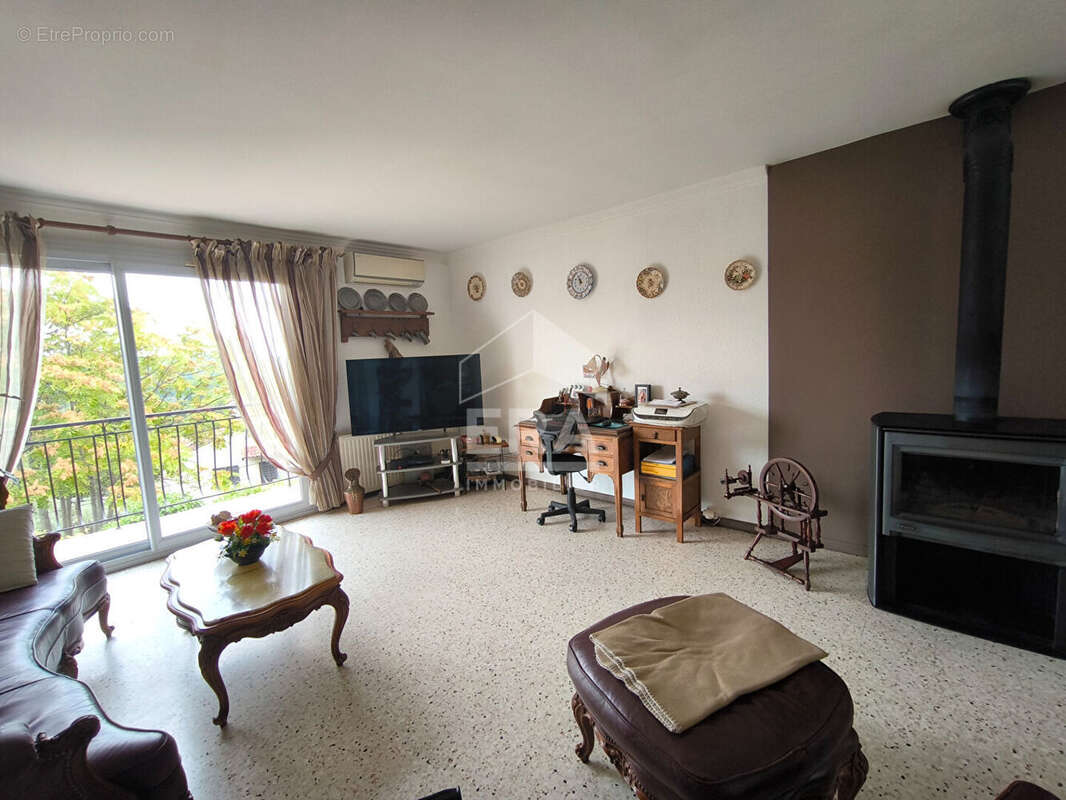 Maison à TRANS-EN-PROVENCE