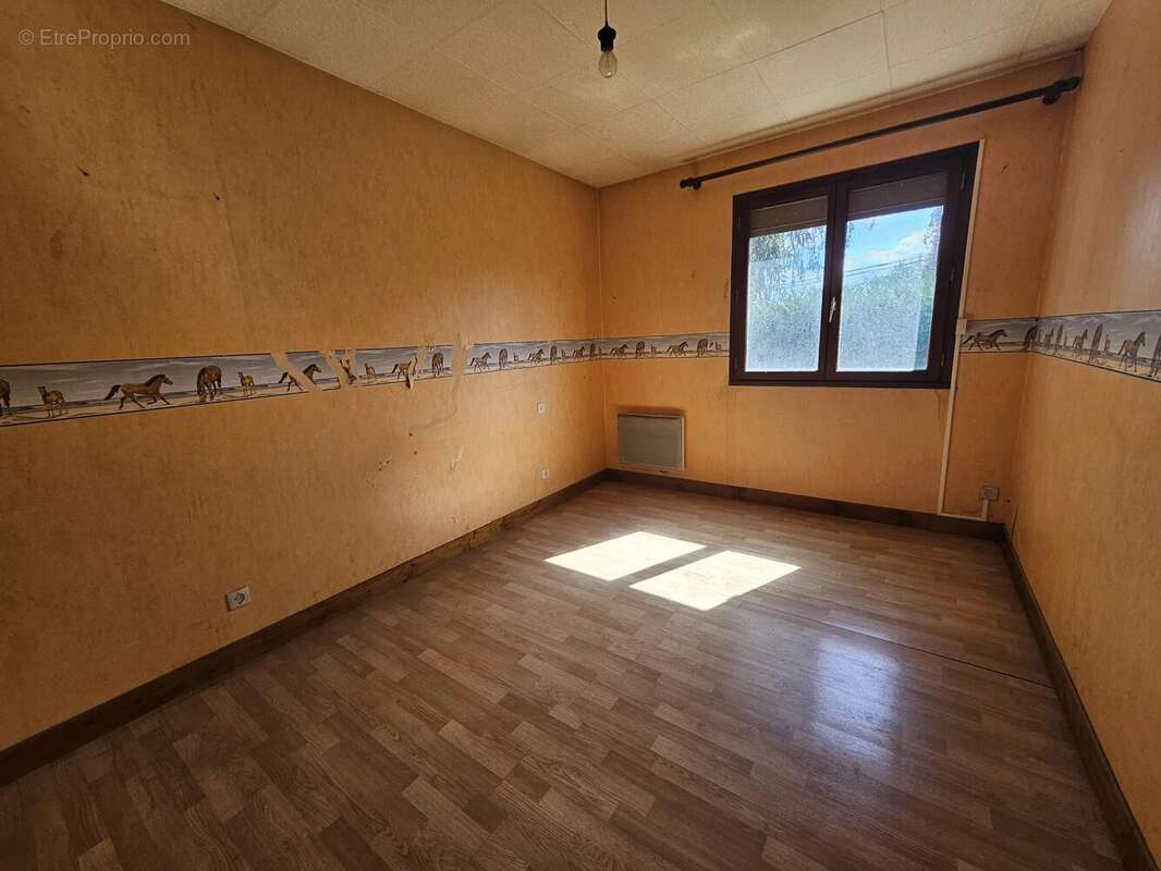 Maison à ARNIERES-SUR-ITON