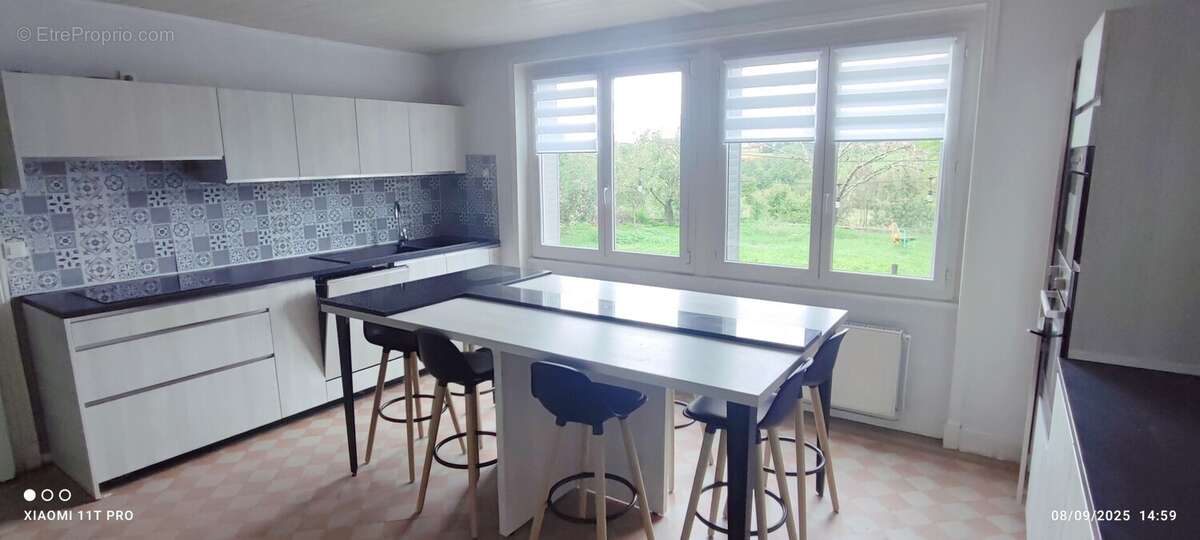 Maison à SAINT-JULIEN-SUR-VEYLE