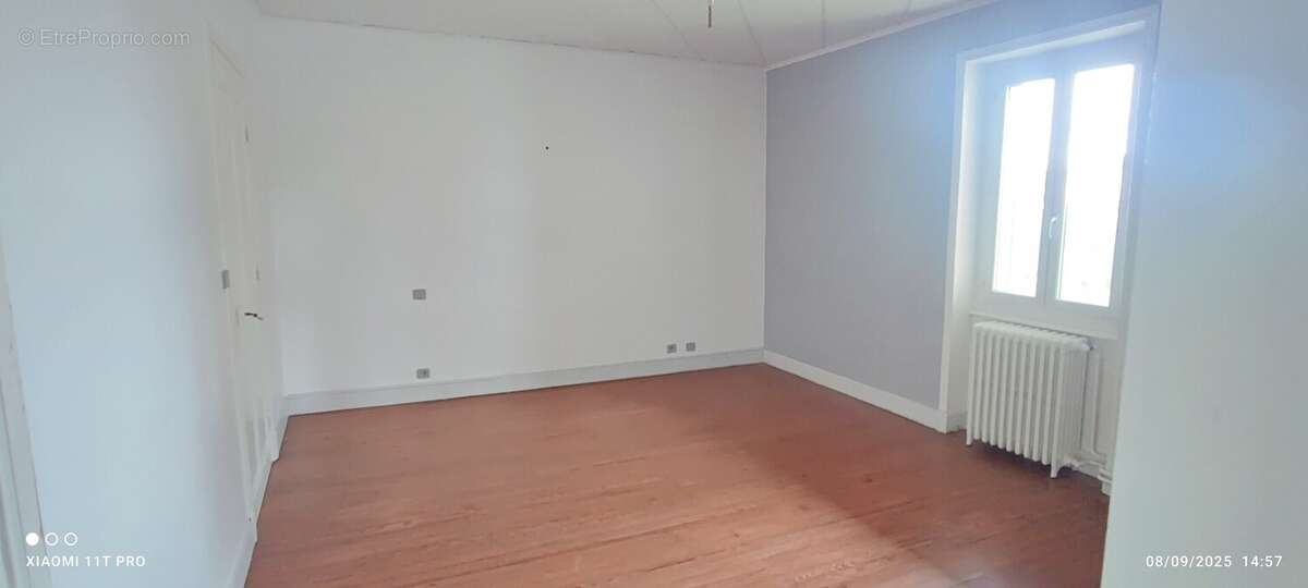 Maison à SAINT-JULIEN-SUR-VEYLE