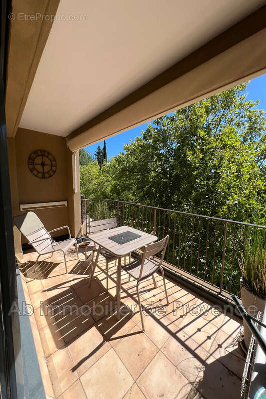 Appartement à LOURMARIN