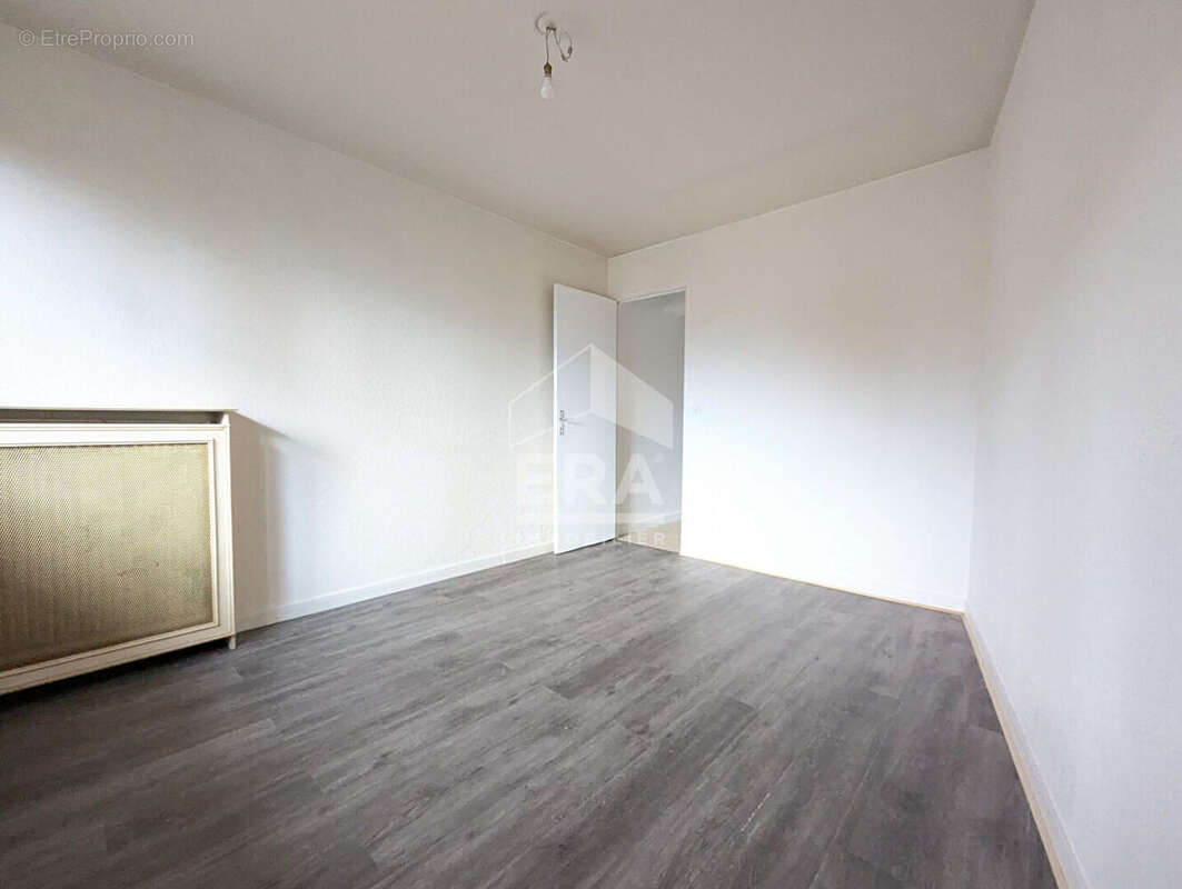 Appartement à FONTENAY-SOUS-BOIS