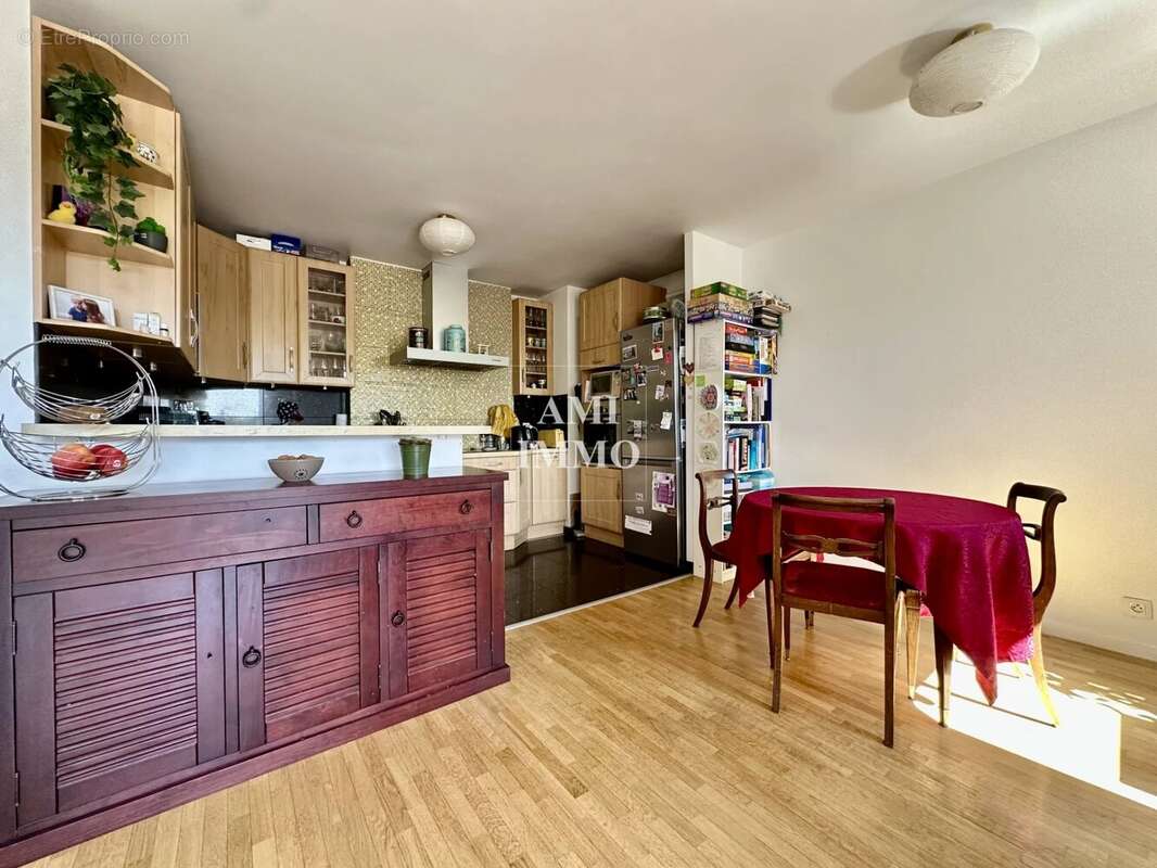 Appartement à CHATILLON