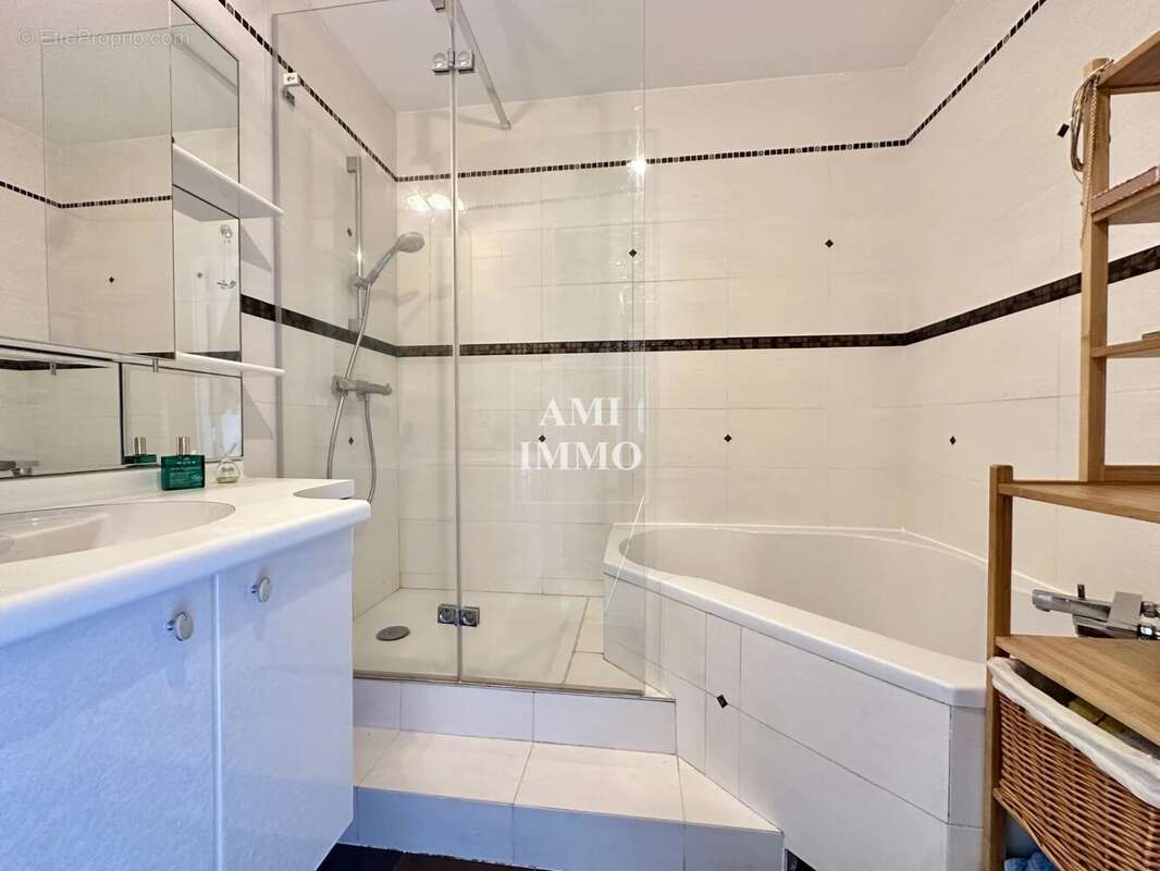 Appartement à CHATILLON