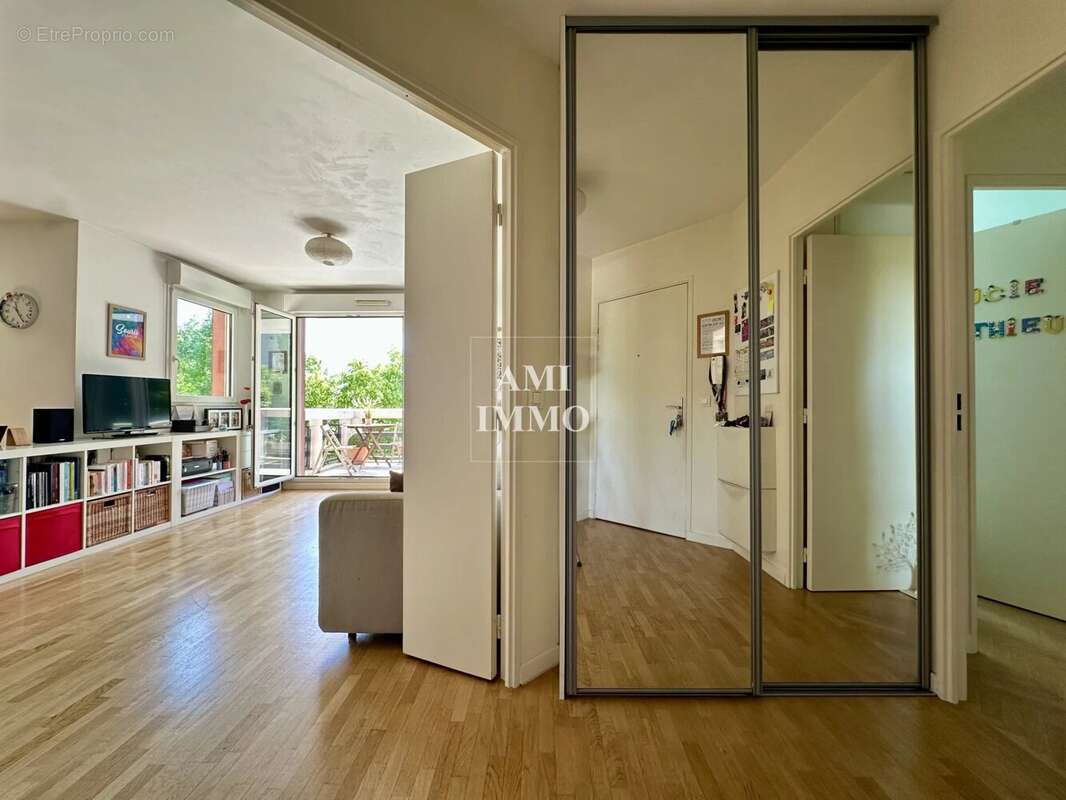 Appartement à CHATILLON