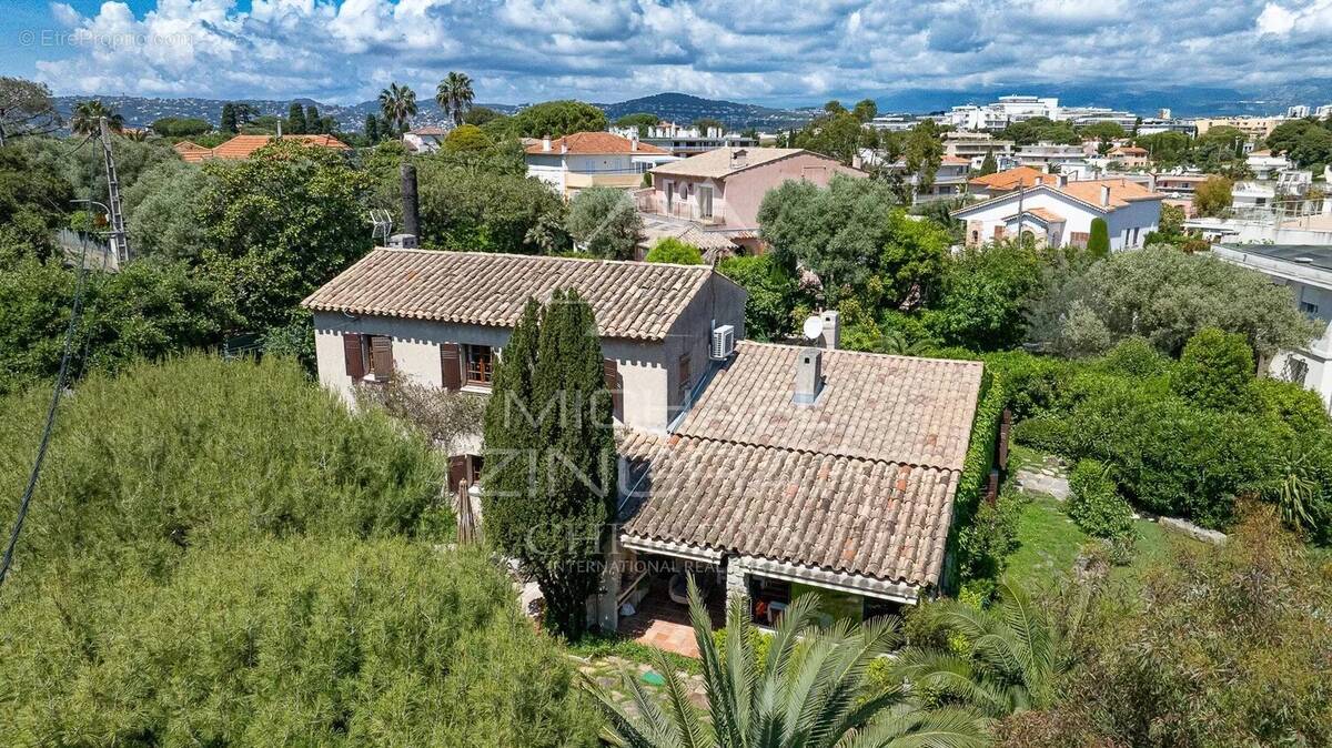 Maison à ANTIBES