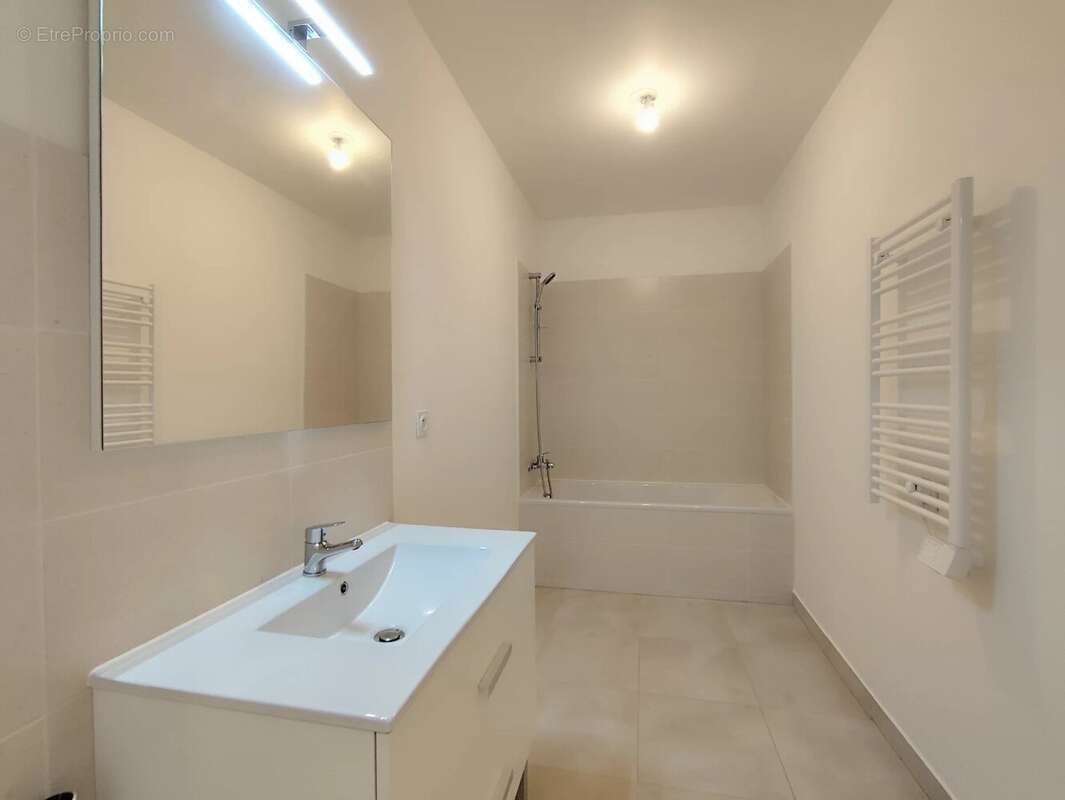 Appartement à GRASSE