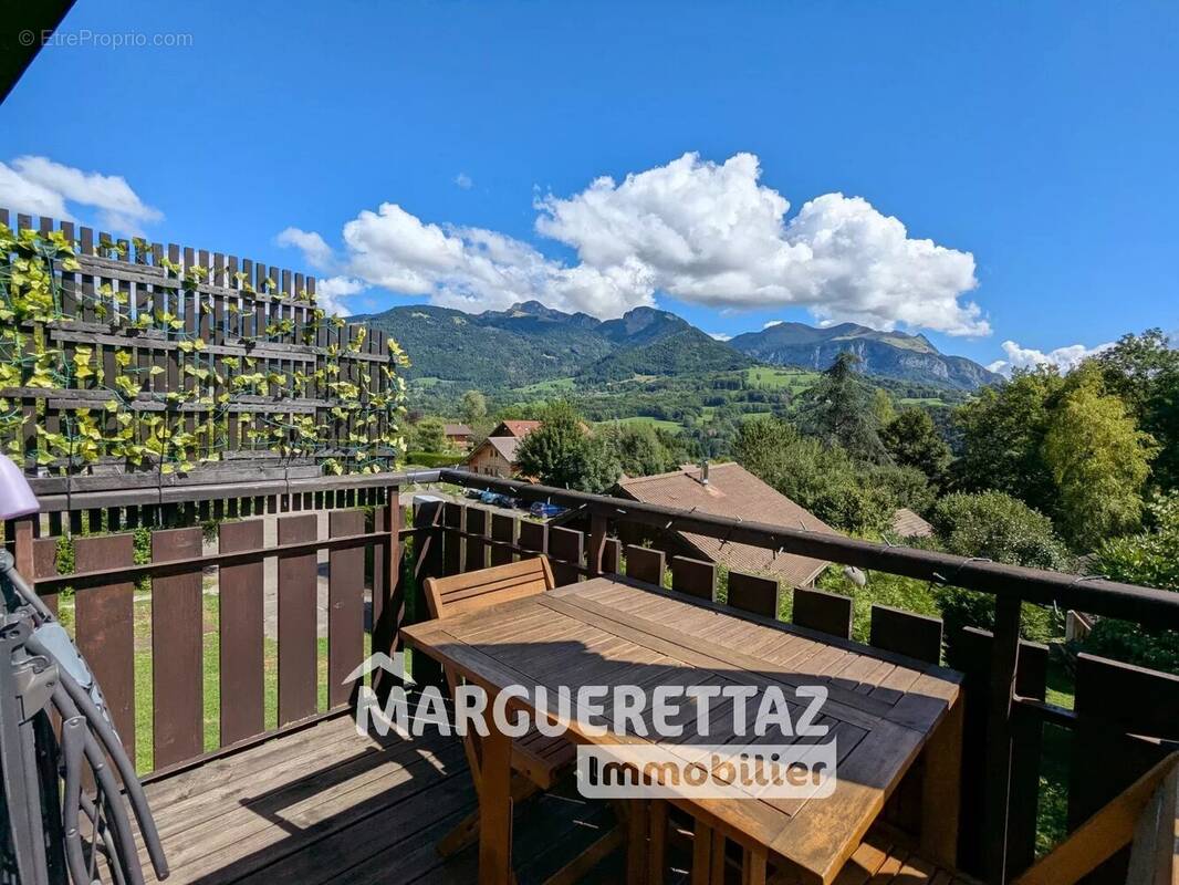 Appartement à ONNION