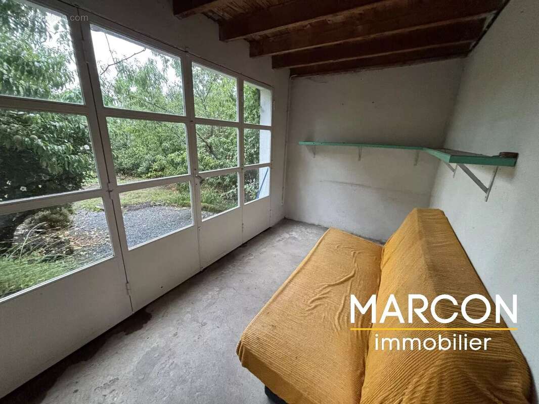 Appartement à SAINT-MEDARD-LA-ROCHETTE