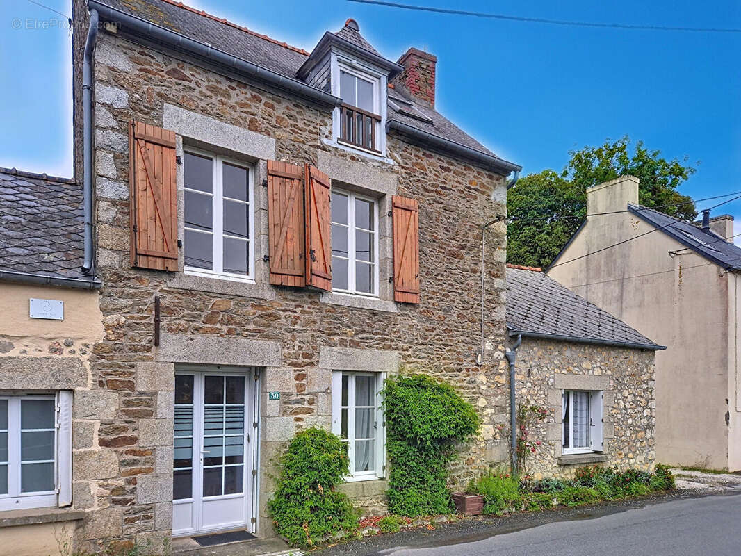 Maison à PLESLIN-TRIGAVOU