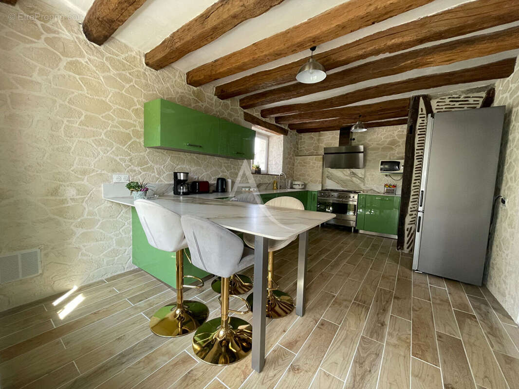 Maison à SAINT-JULIEN-DE-CHEDON