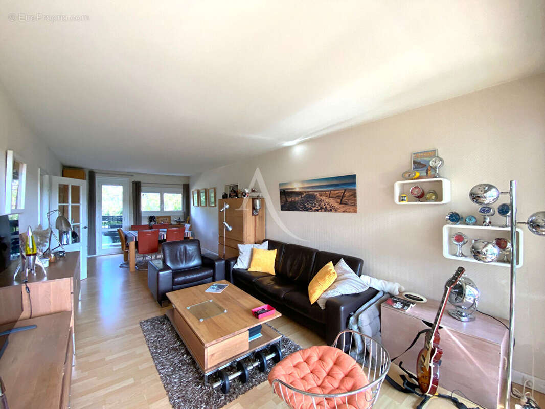 Appartement à GIF-SUR-YVETTE