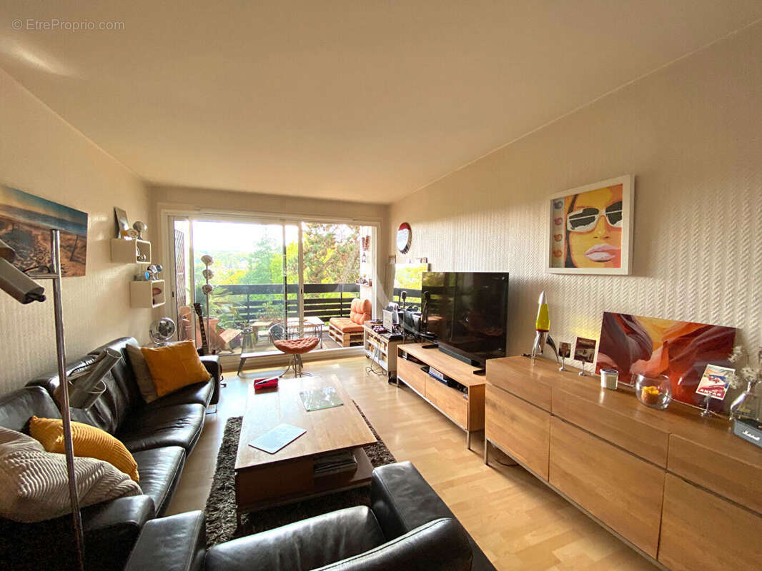 Appartement à GIF-SUR-YVETTE