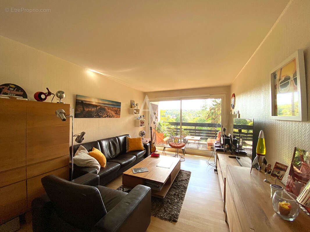 Appartement à GIF-SUR-YVETTE
