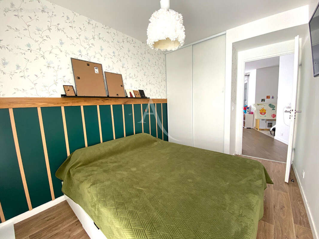 Appartement à GIF-SUR-YVETTE